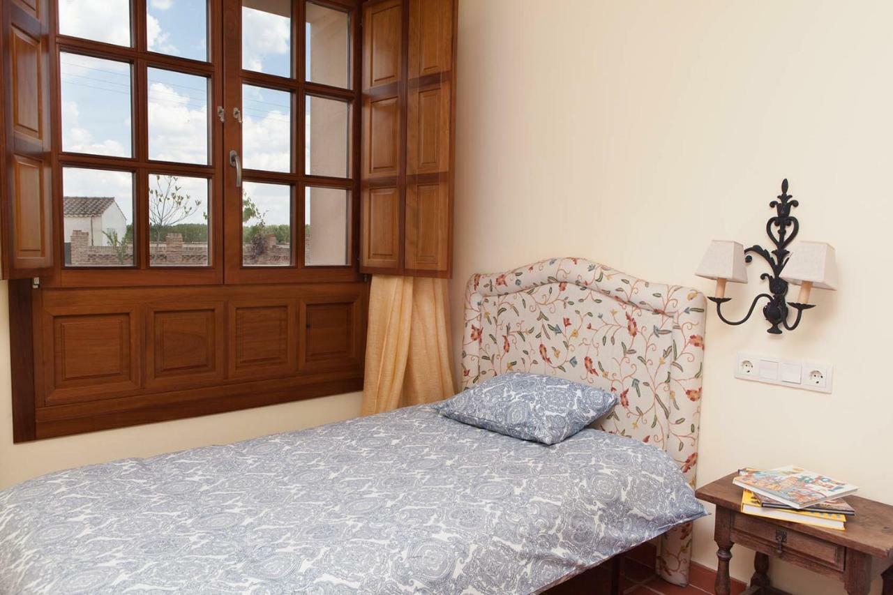Гостьовий будинок Casa Roble Almenara de Tormes Екстер'єр фото